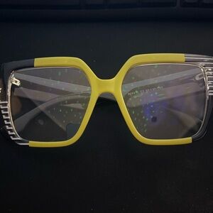 Yellow and Black Square Glasses
